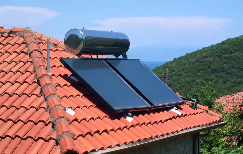 Panneaux solaires thermiques sur toiture